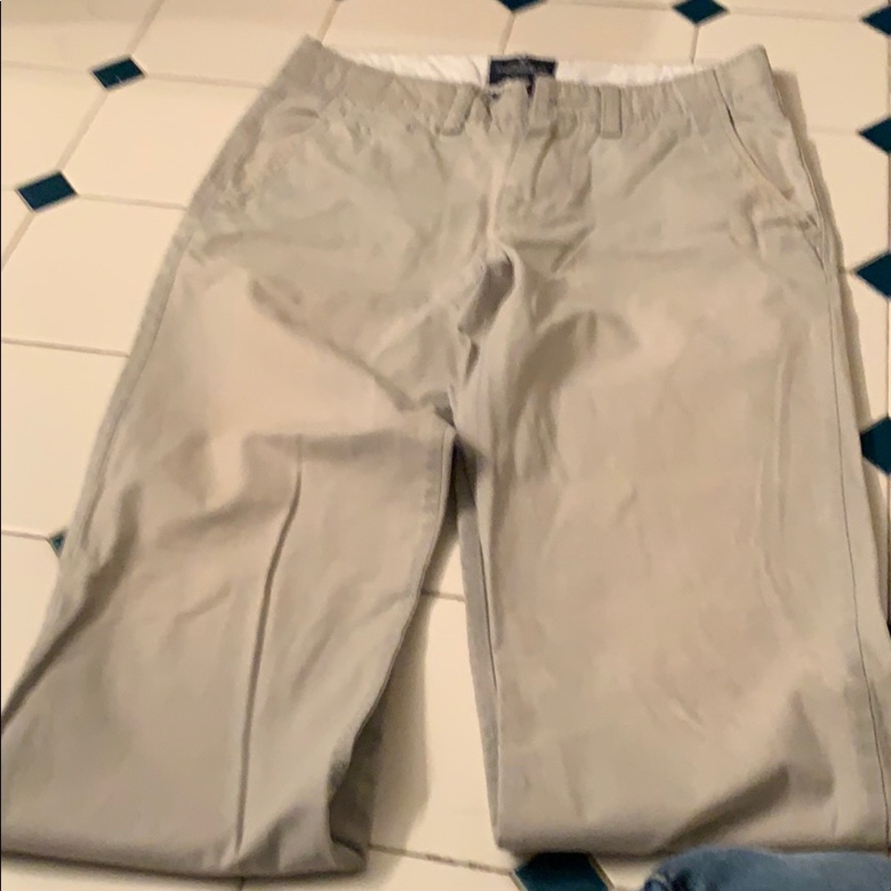 American Eagle Original Straight khakis